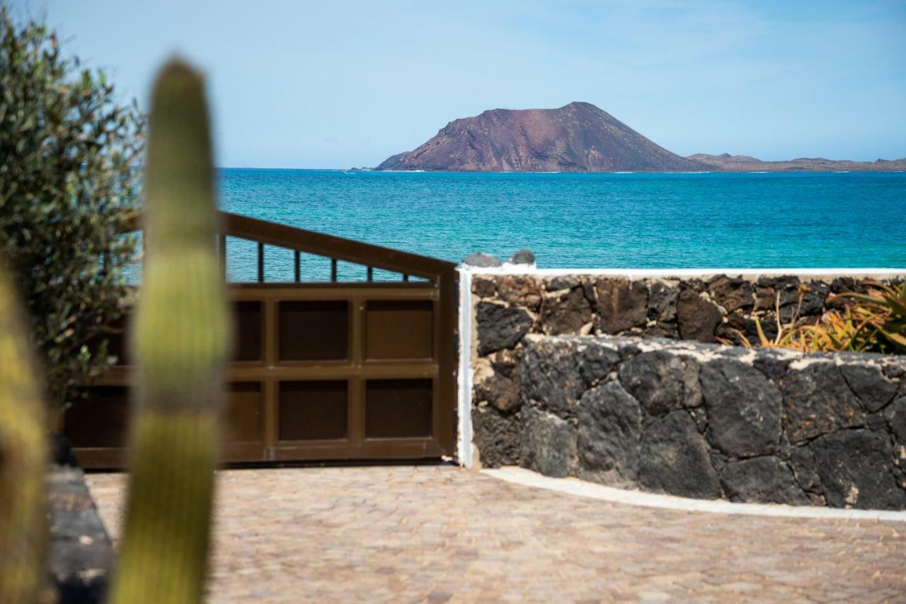 La Golondrina - Beach Froont Corralejo Kültér fotó