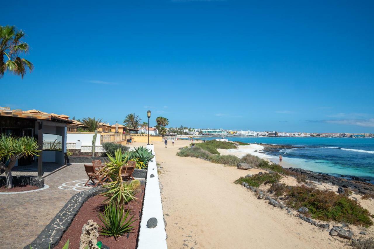 La Golondrina - Beach Froont Corralejo Kültér fotó